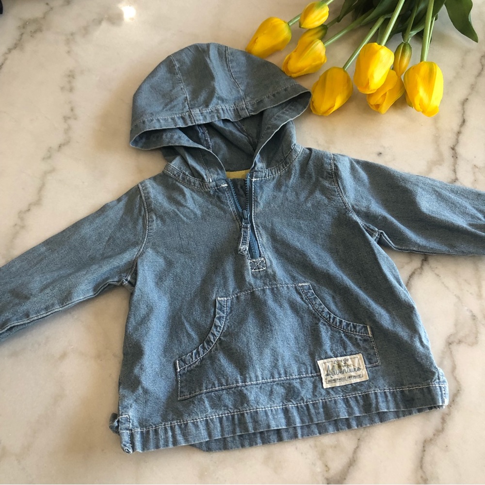 Carter’s long sleeve hoodie for boy size 6 color blue